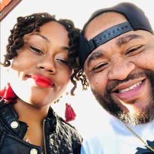 Meet your Posher, Charles